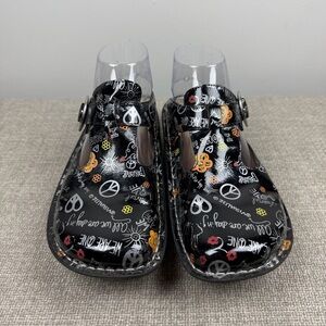 Alegria Classic Peace & Love Clogs Size 38/8-8.5 Black Slip On Comfort Shoe